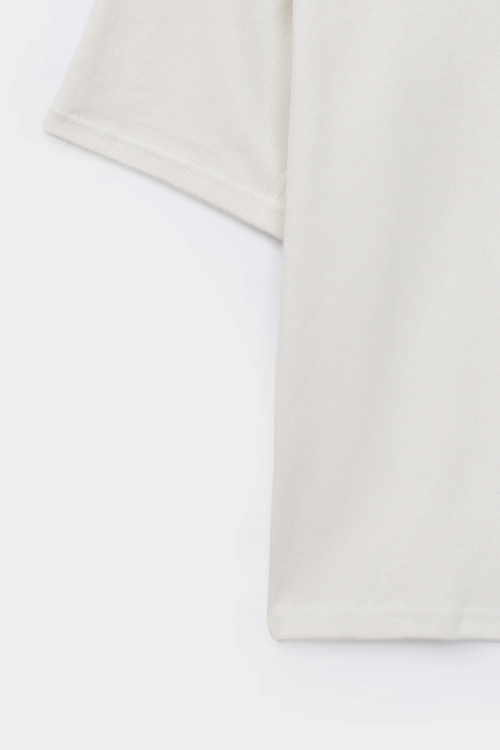 Boxy Interlock Graphic T-Shirt - Cougar Clothing