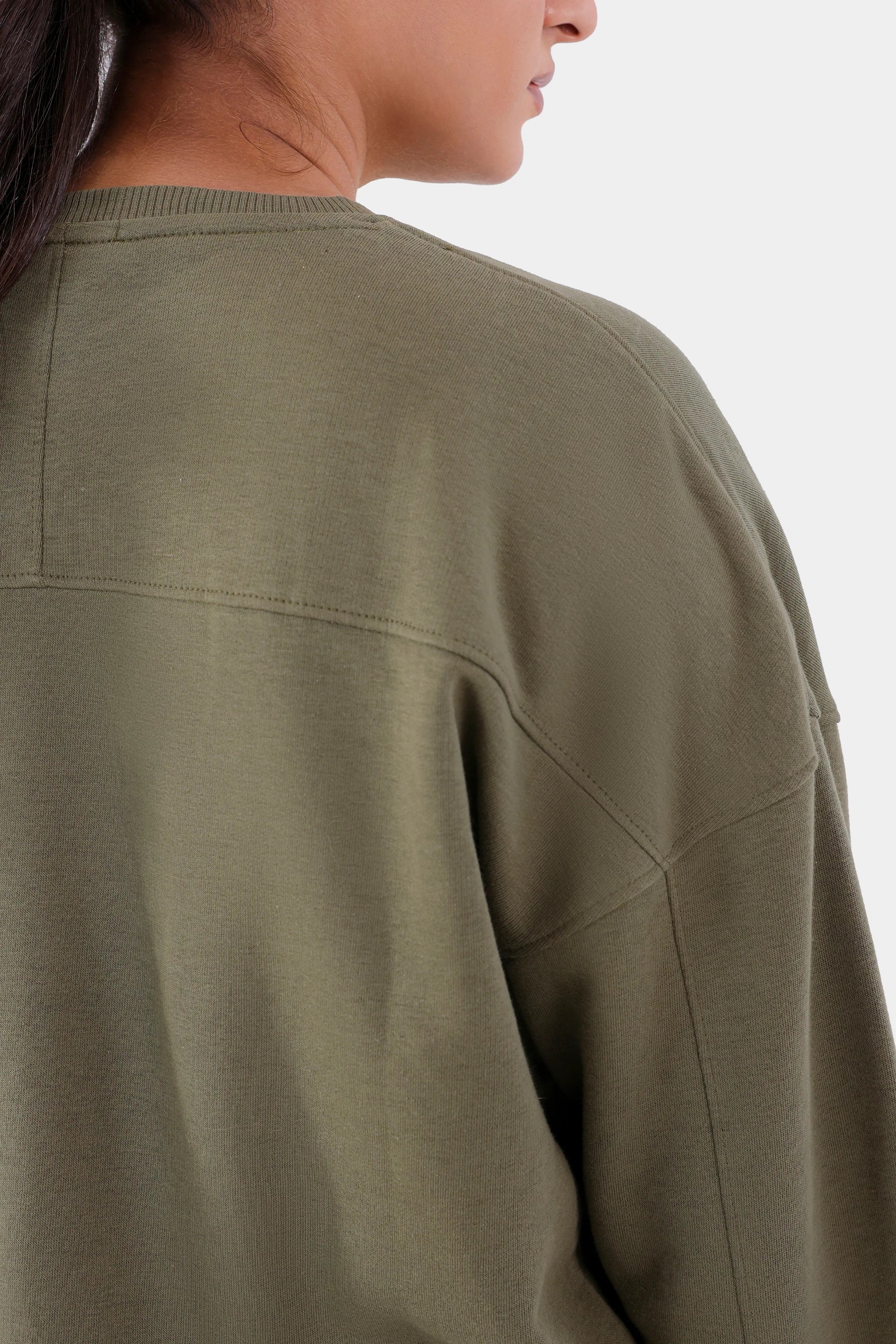 Basic Sweatshirt - Cougar Clothing