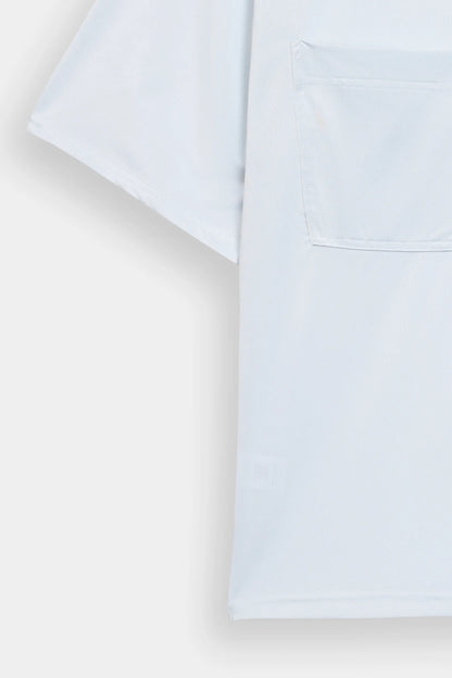 T-Shirt With Front Patch Pockets - Cougar Clothing