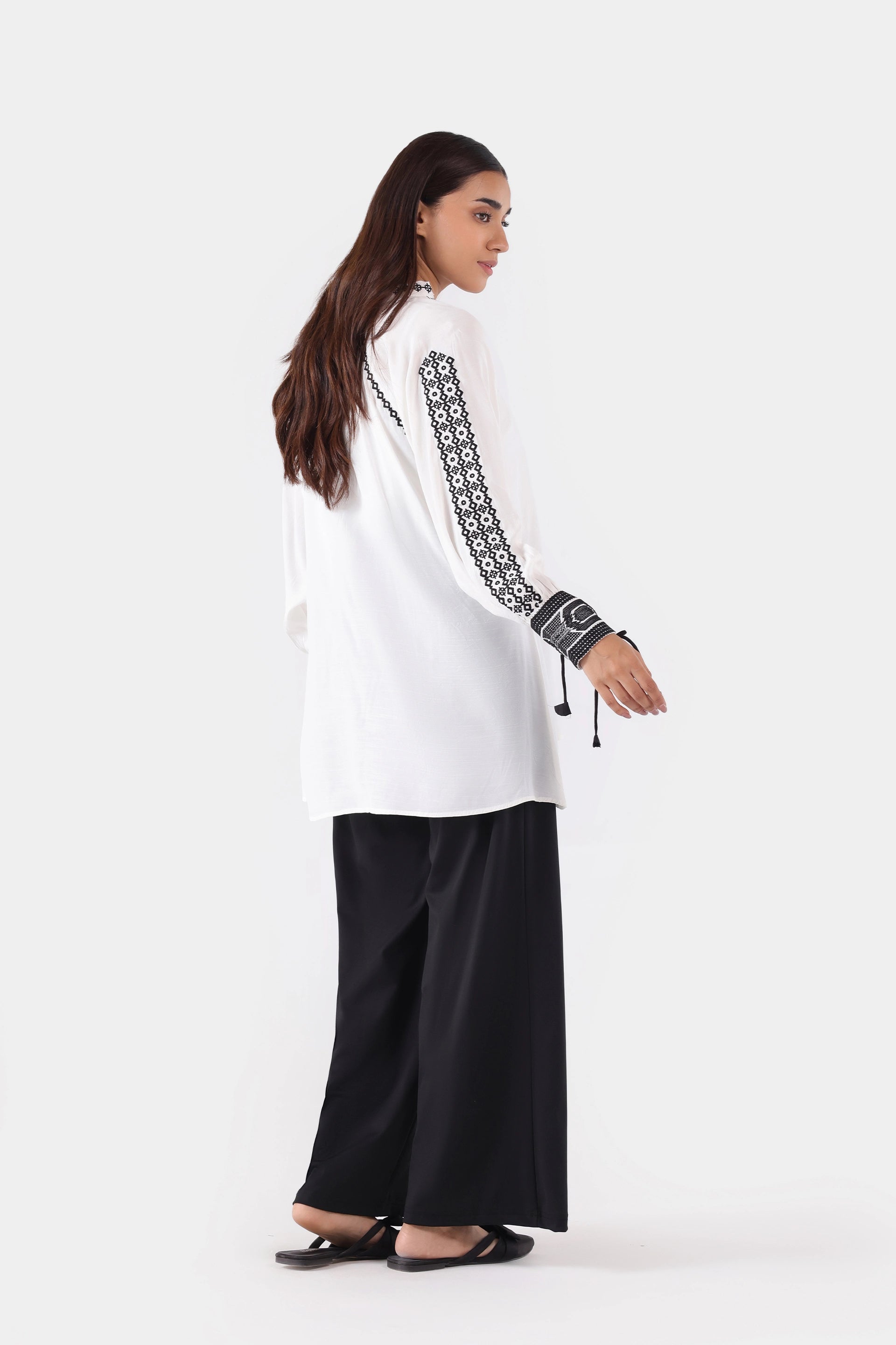Boho Embroidered Tunic - Cougar Clothing
