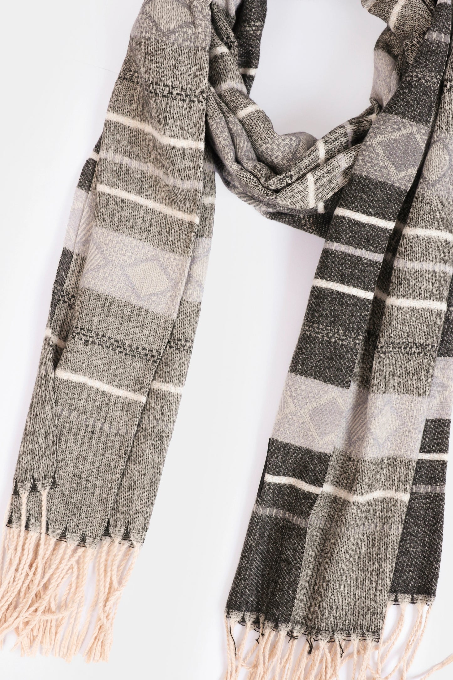 Knitted Shawl - Cougar Clothing