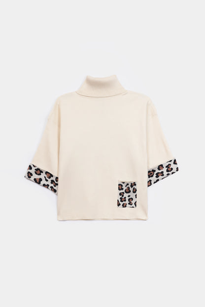 Sweater With Leopard Print Cuffs and Pocket - Cougar Clothing