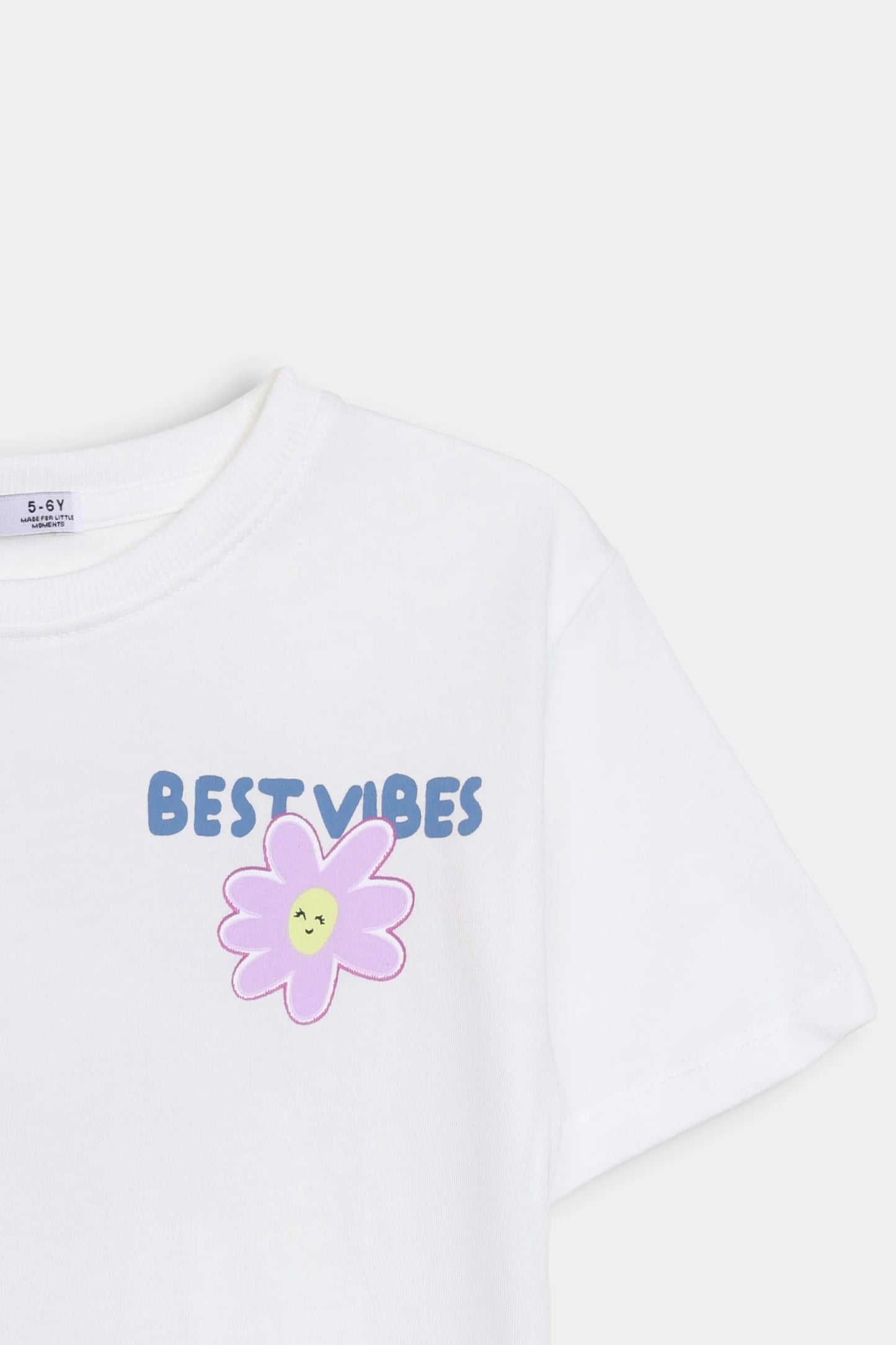 Best Vibes Graphic T-Shirt - Cougar Clothing