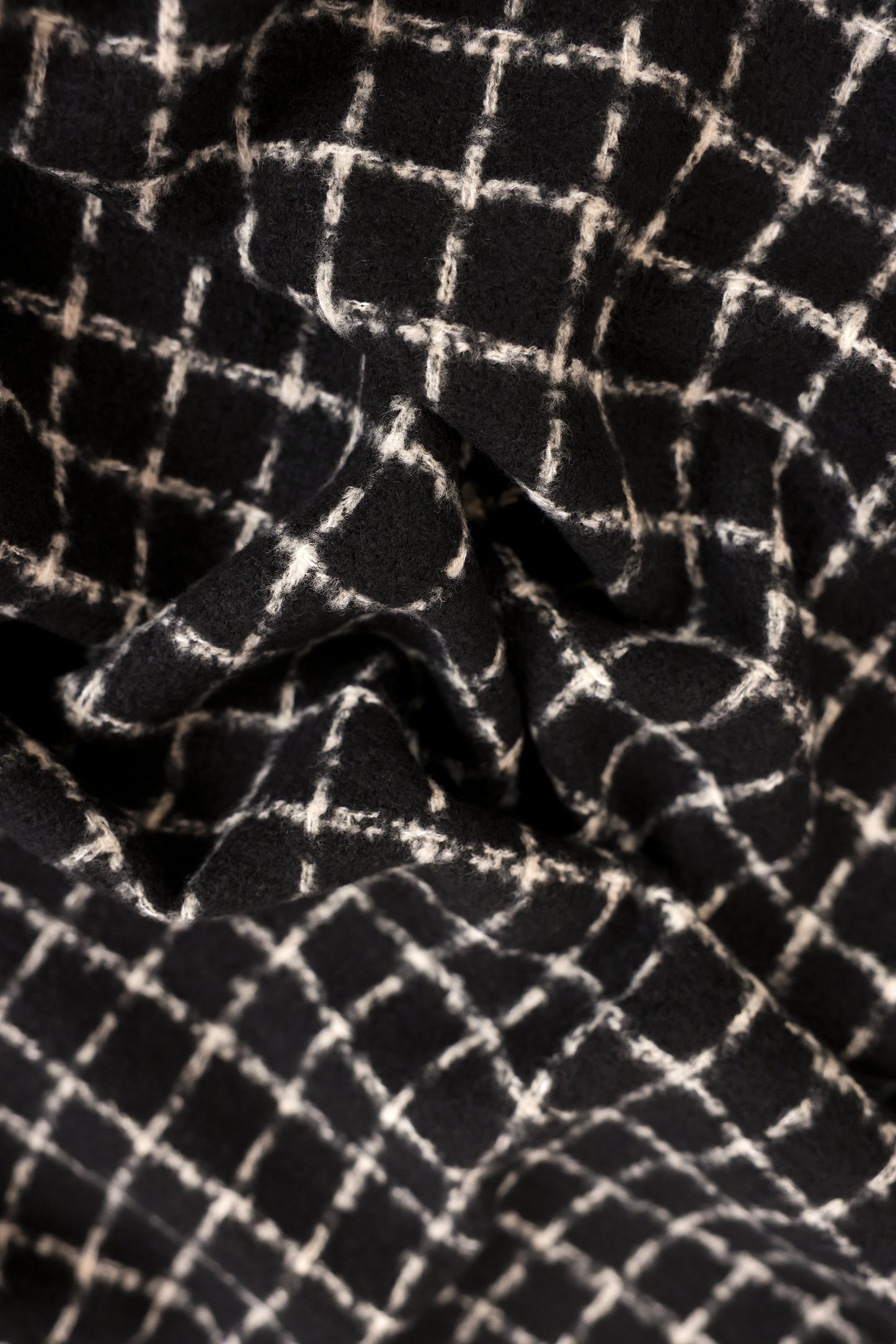 Checkered Shawl - Cougar Clothing