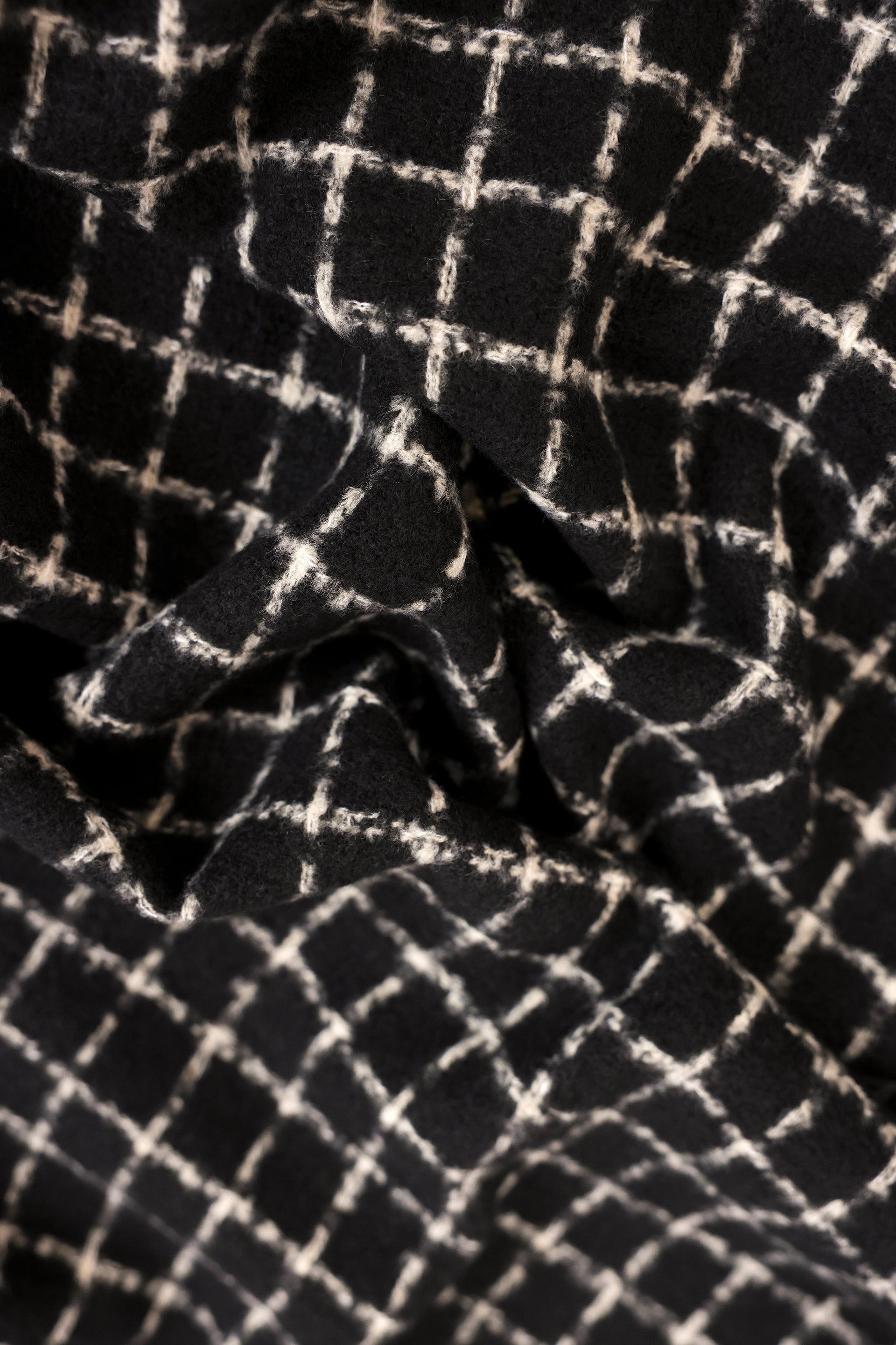 Checkered Shawl - Cougar Clothing