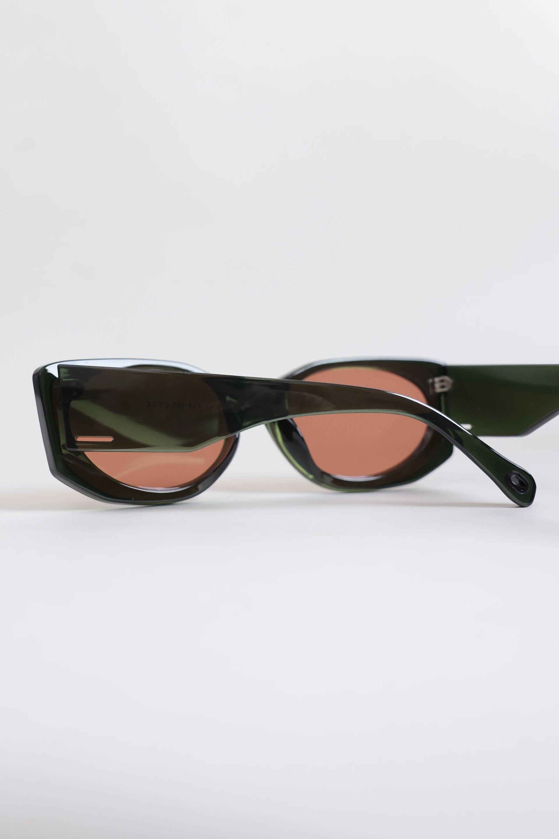 Bold Cat-Eye Sunglasses - Cougar Clothing