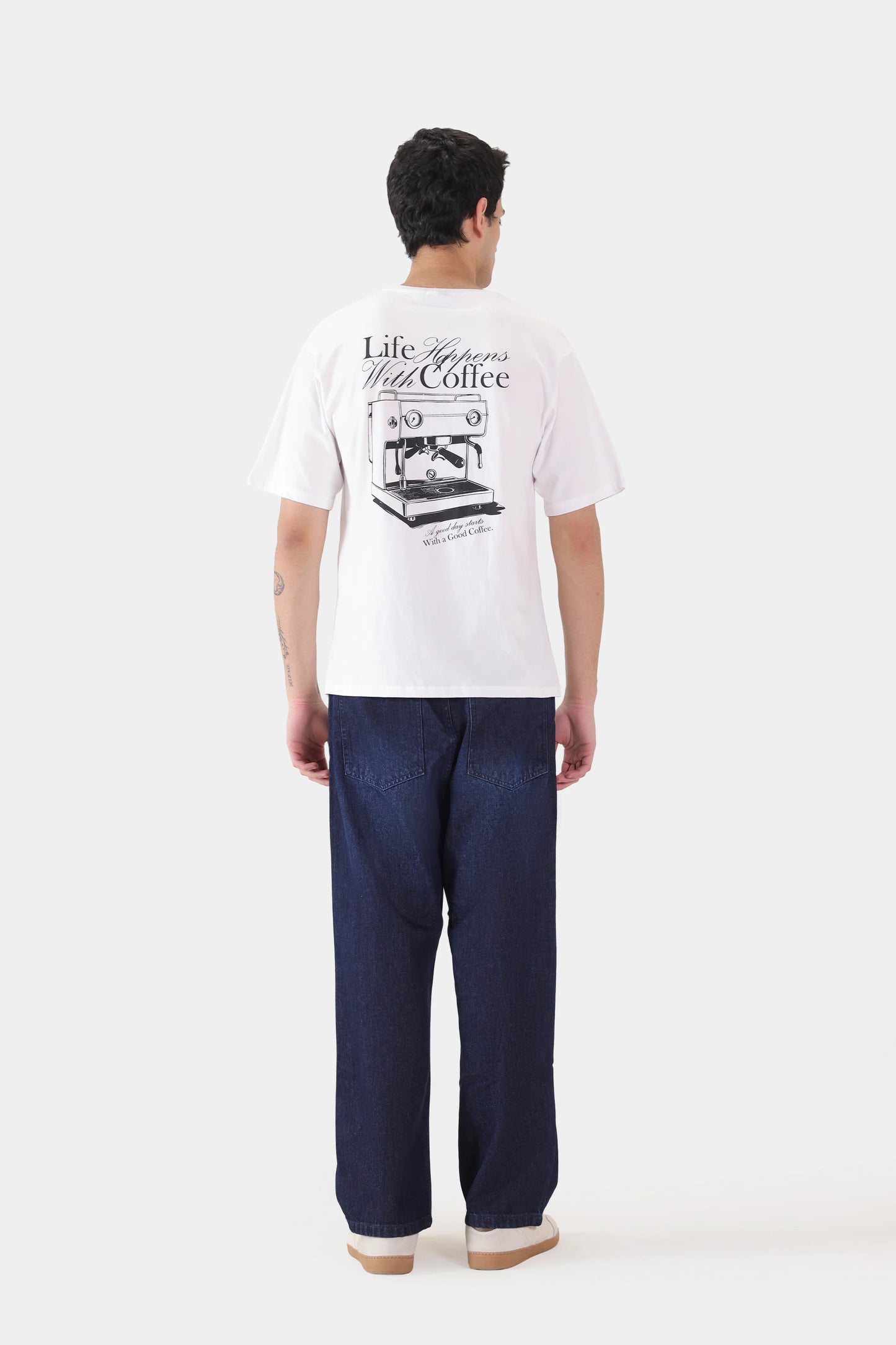 Relaxed Graphic T-Shirt - Cougar Clothing