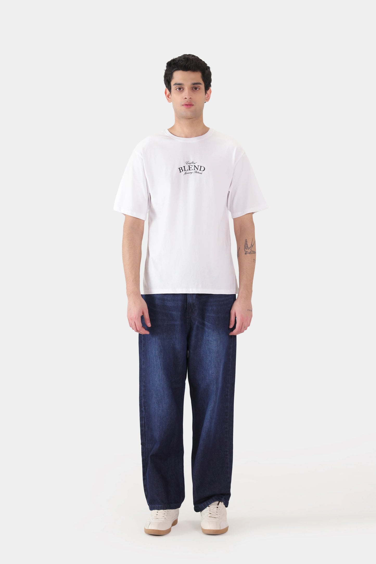Relaxed Graphic T-Shirt - Cougar Clothing