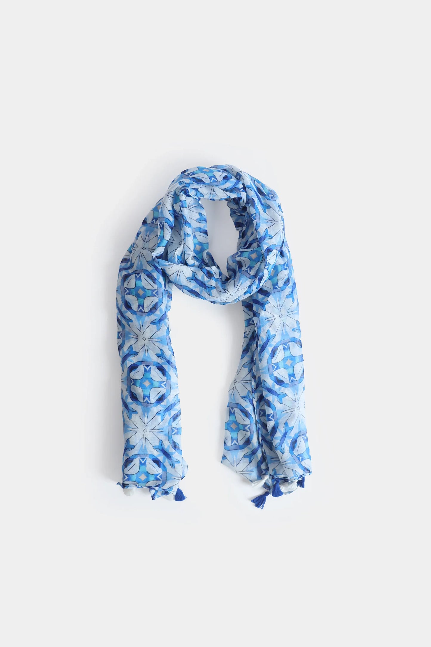 Geometric Pattern Scarf - Cougar Clothing