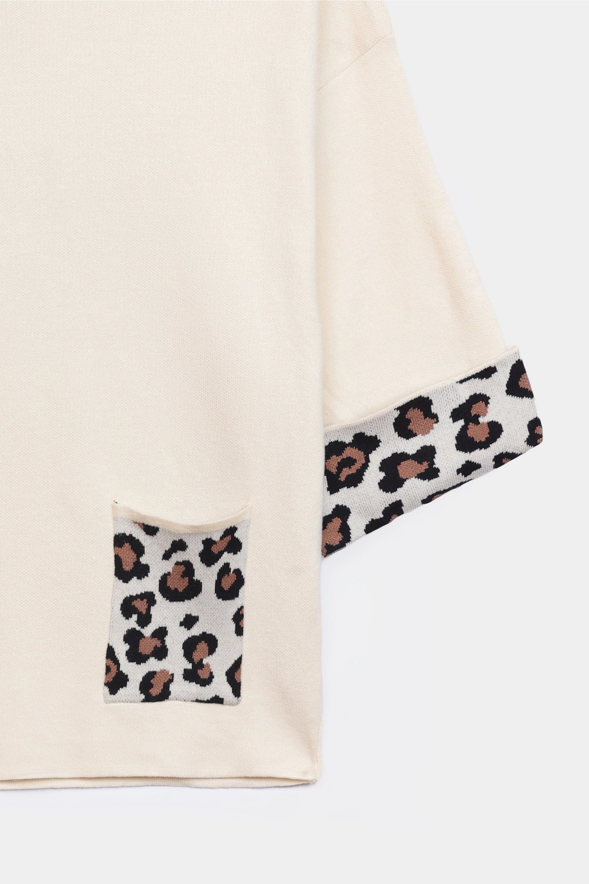 Sweater With Leopard Print Cuffs and Pocket - Cougar Clothing