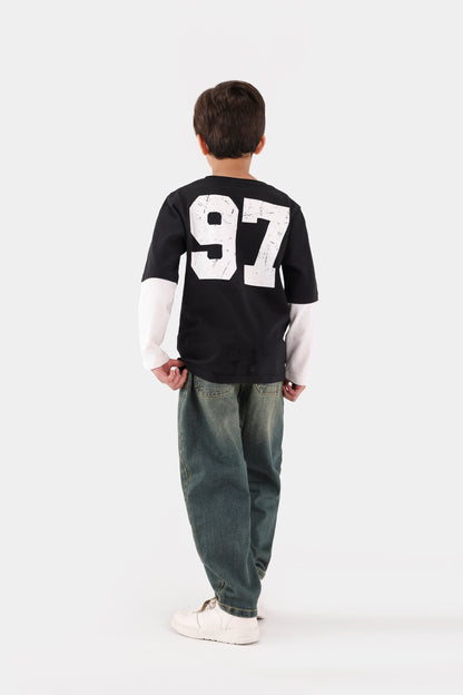 Contrast Sleeved T-Shirt - Cougar Clothing