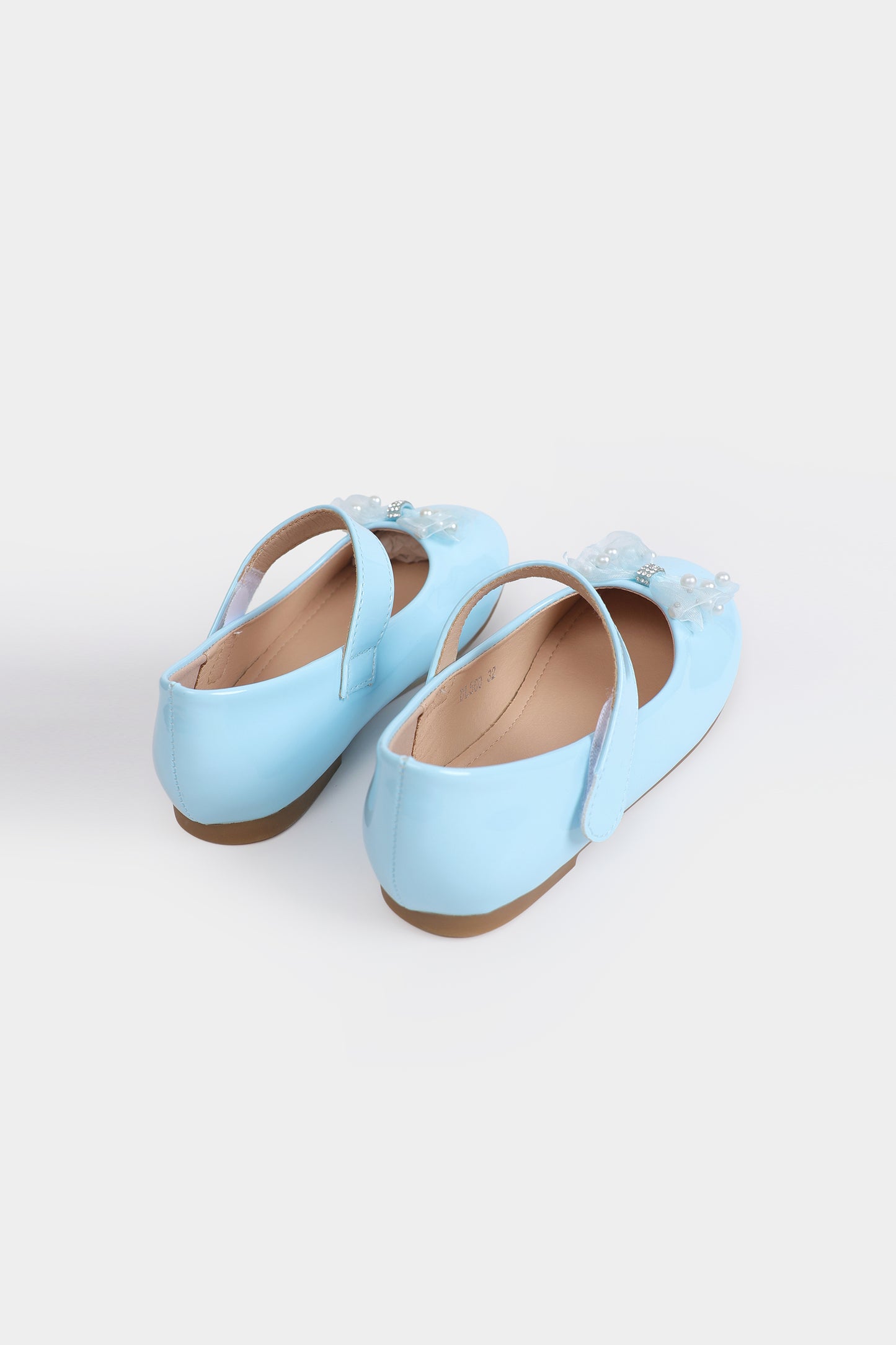 Glossy Ballet Flats With Bow-Detail - Cougar Clothing