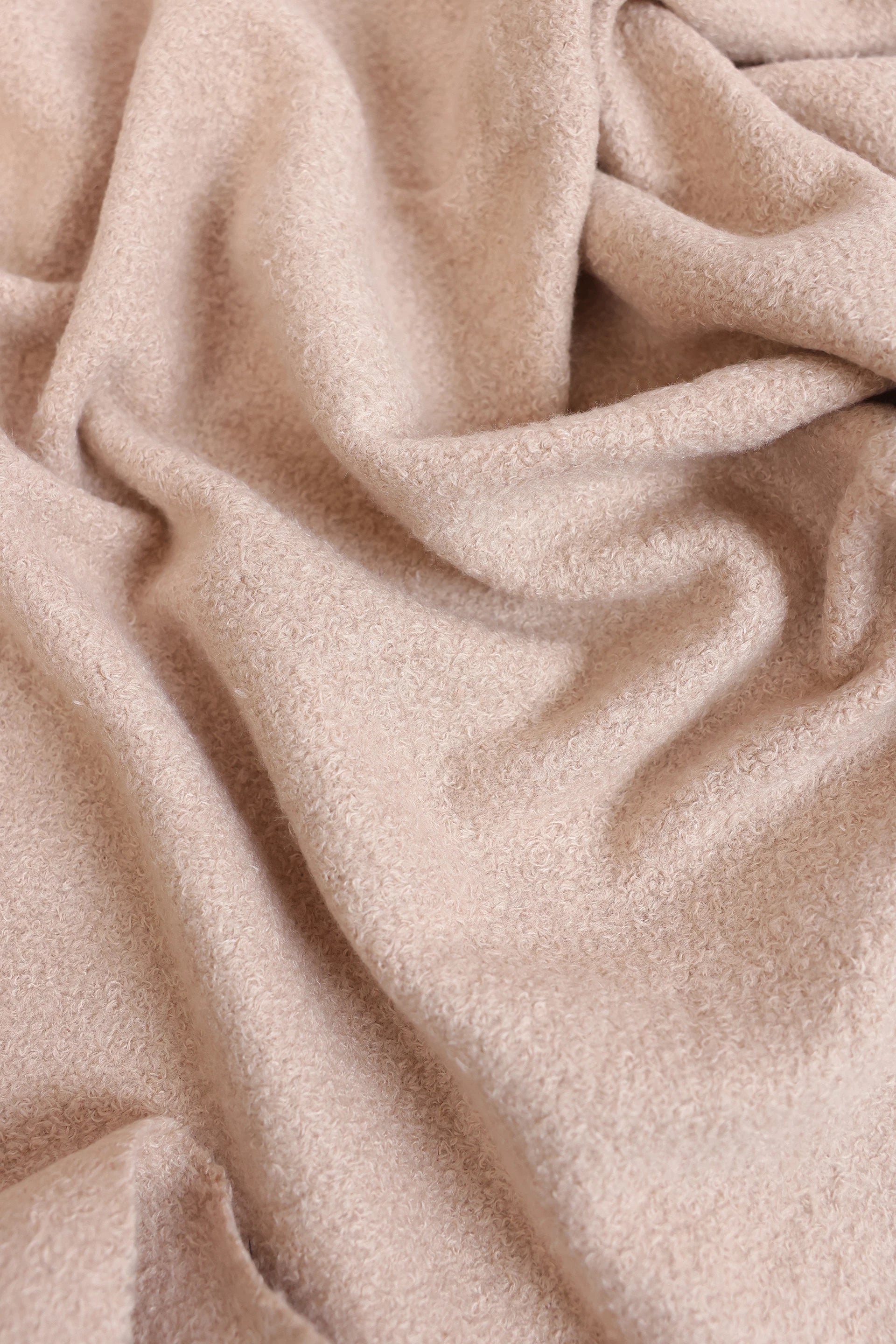 Sleek Plush Knit Shawl - Cougar Clothing