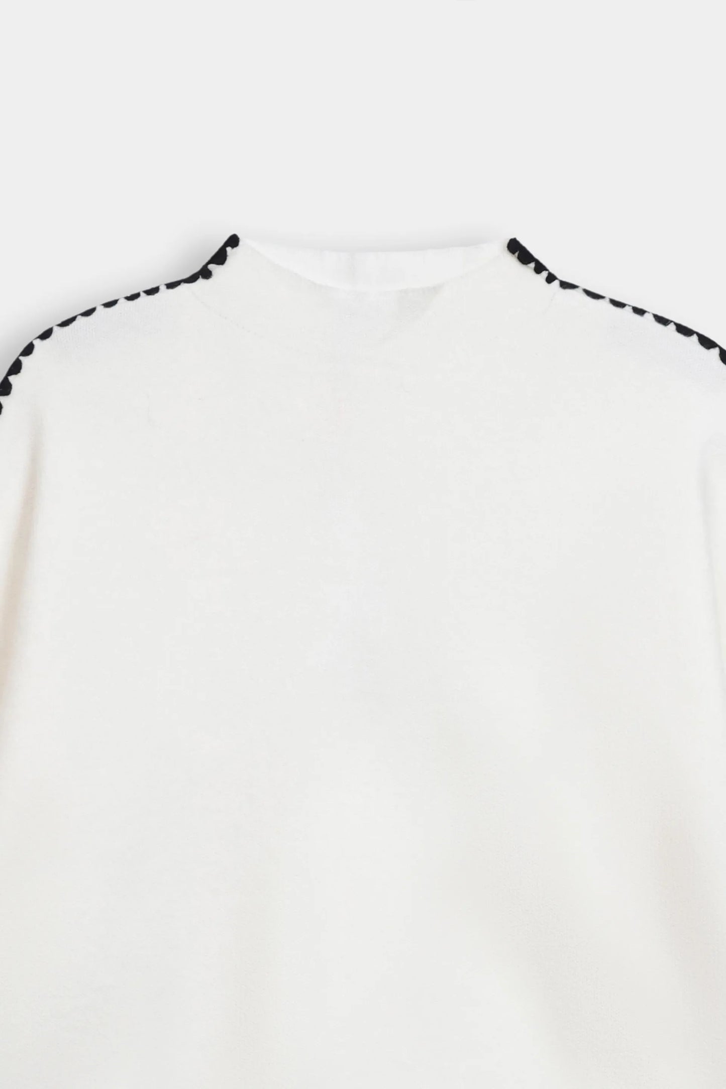 Batwing Sleeved Sweater - Cougar Clothing