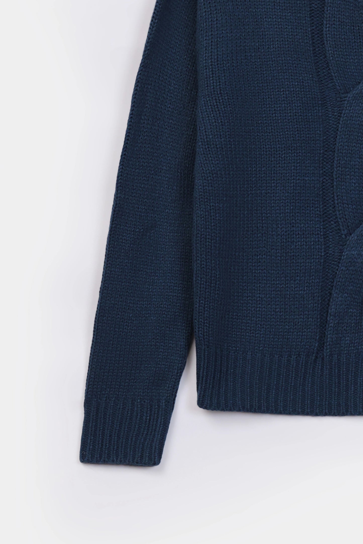 Crew Neck Sweater - Cougar Clothing