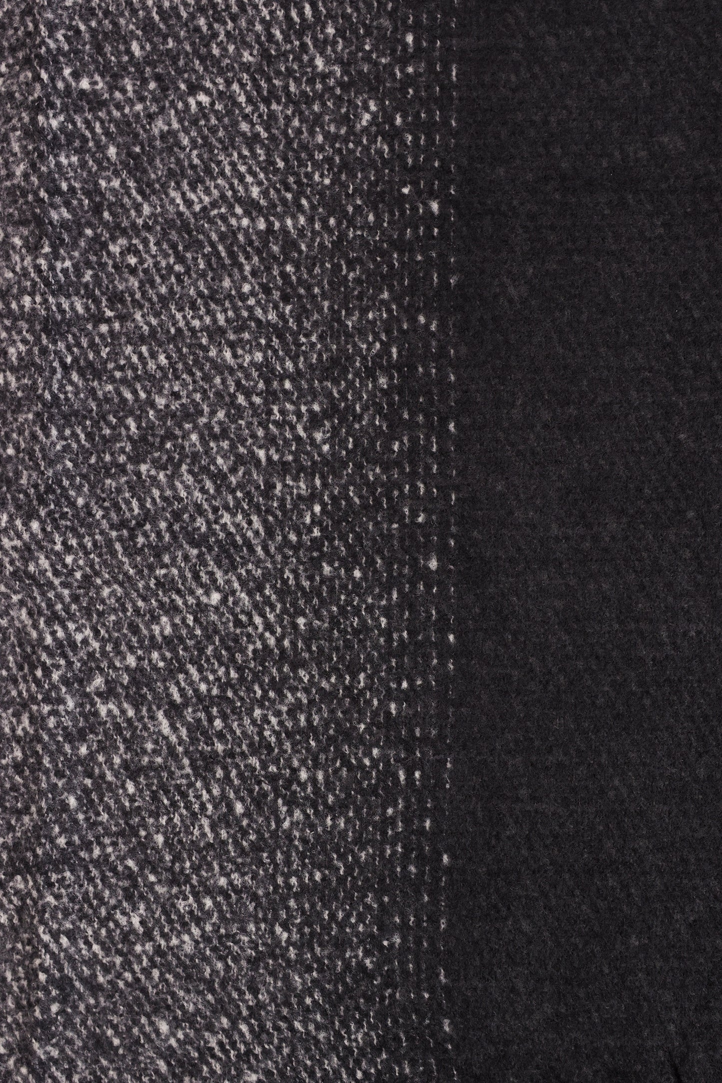 Knitted Shawl With Contrast Fringes - Cougar Clothing