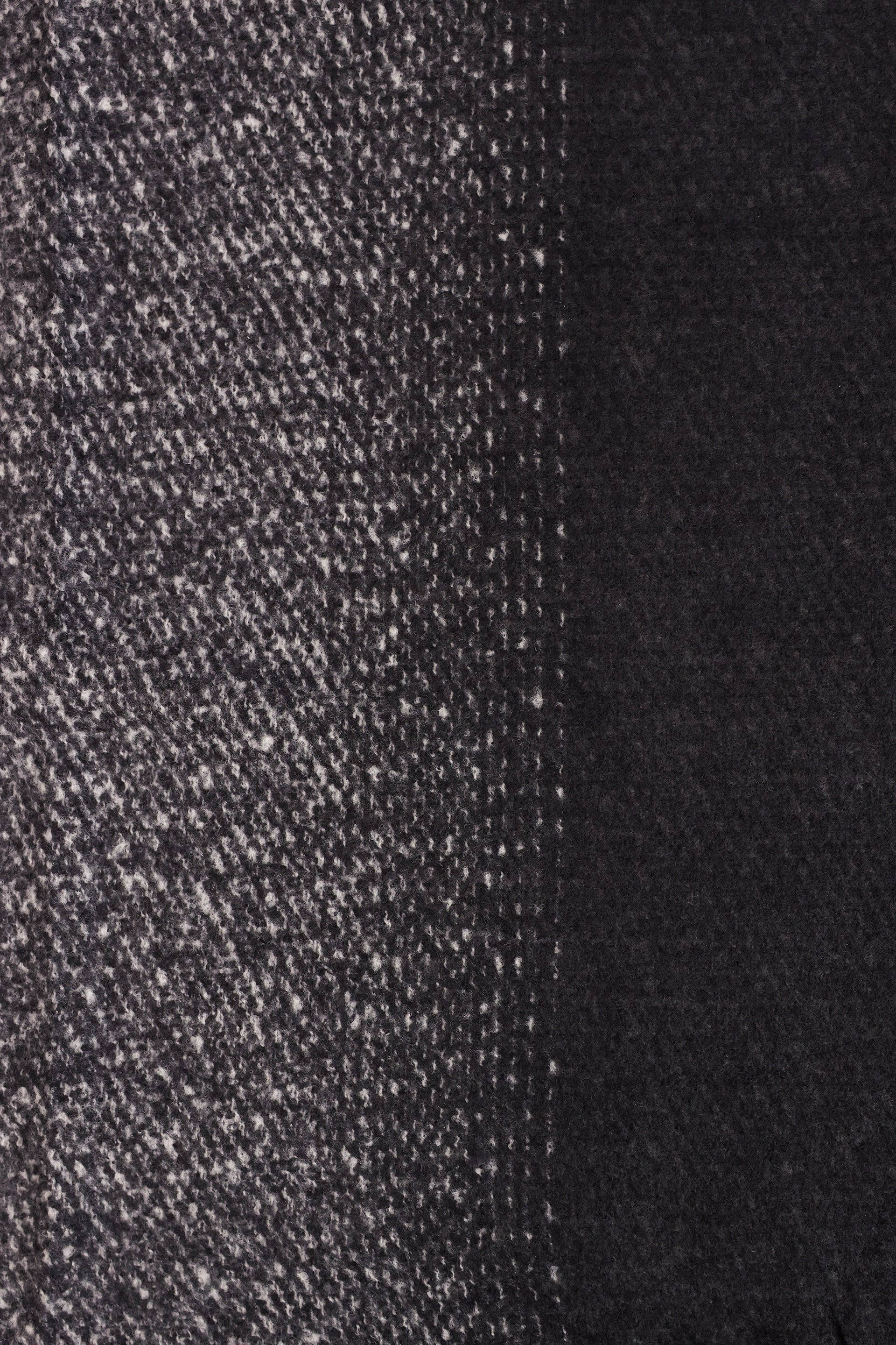 Knitted Shawl With Contrast Fringes - Cougar Clothing