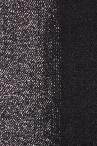 Knitted Shawl With Contrast Fringes - Cougar Clothing