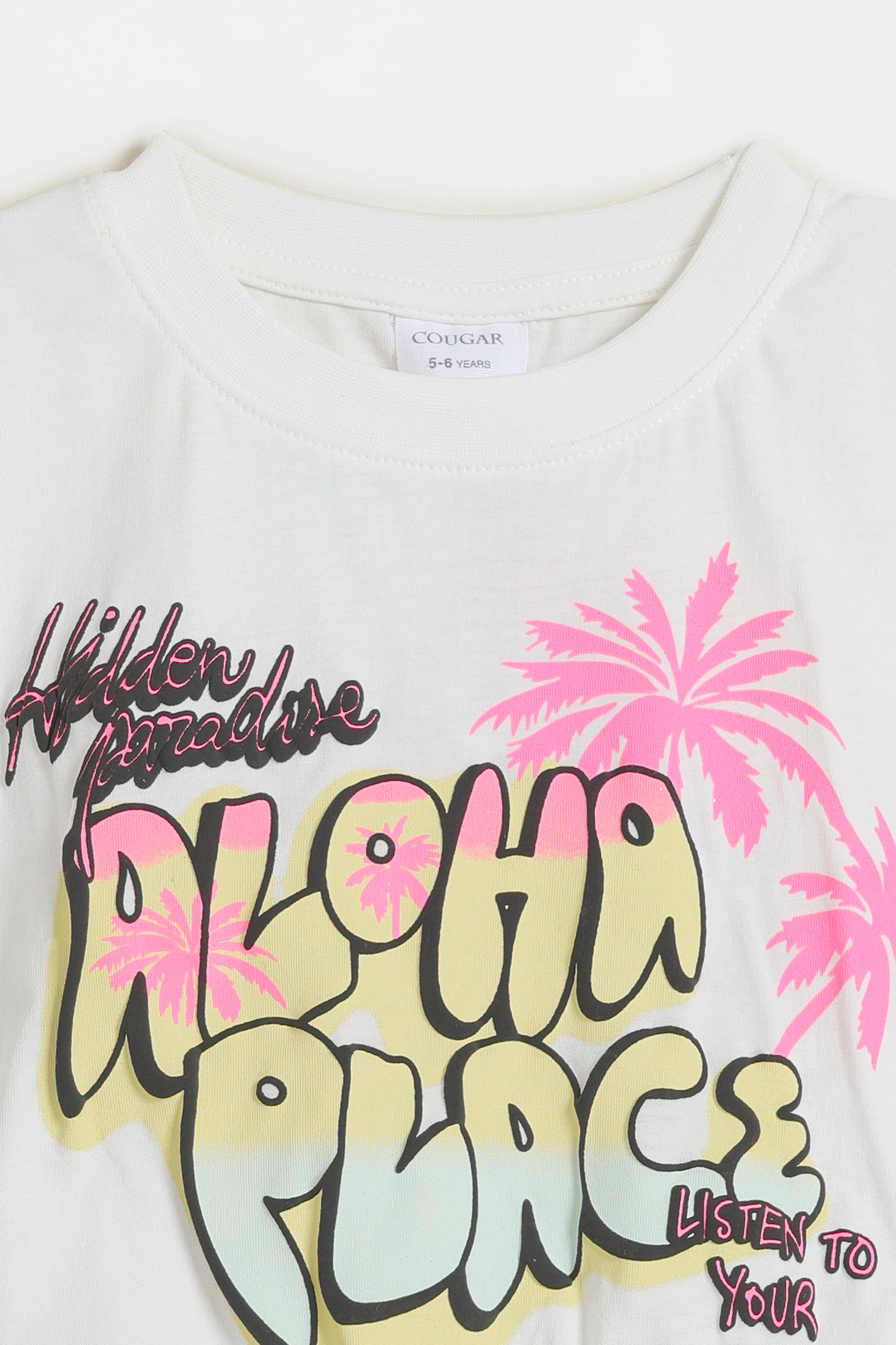Graphic T-Shirt With Cinched Hem - Cougar Clothing