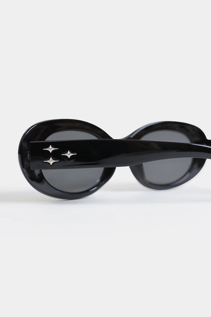 Thick Frame Sunglasses - Cougar Clothing