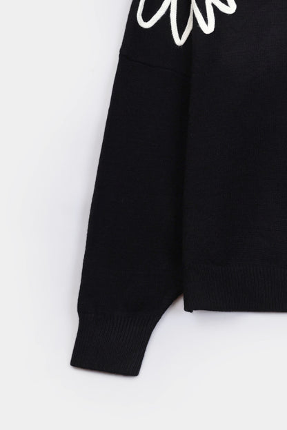 Fine Knit Floral Applique Sweater - Cougar Clothing