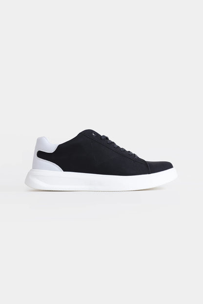 Sneakers - Cougar Clothing
