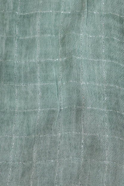 Breathable Shimmering Scarf - Cougar Clothing