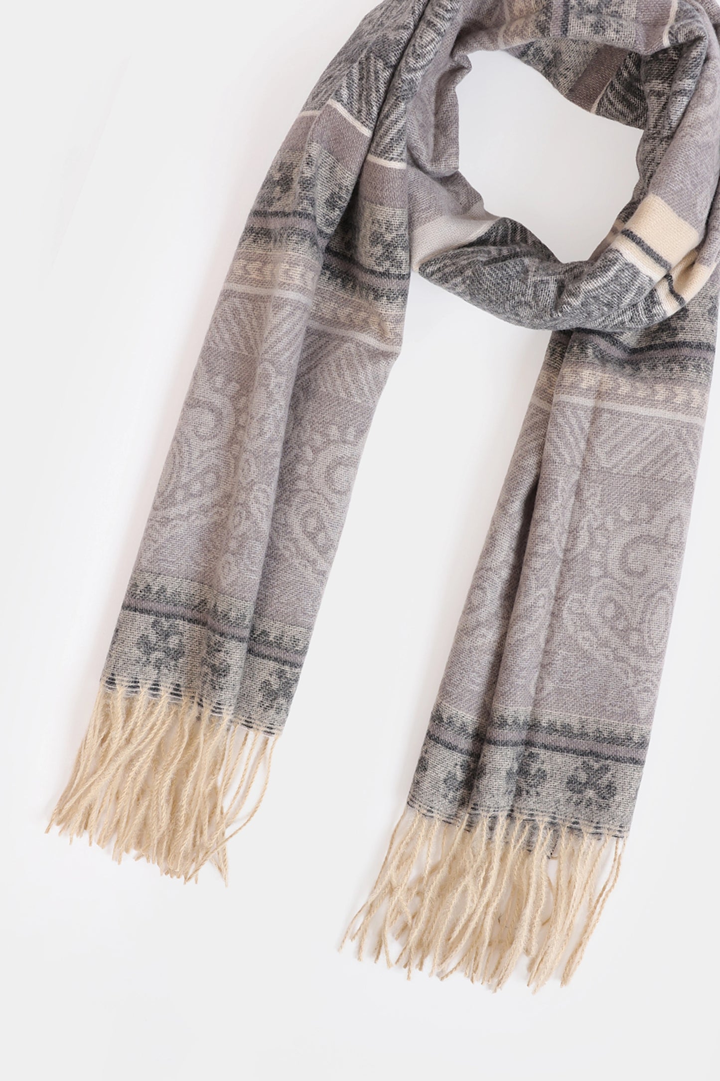 Knitted Shawl - Cougar Clothing