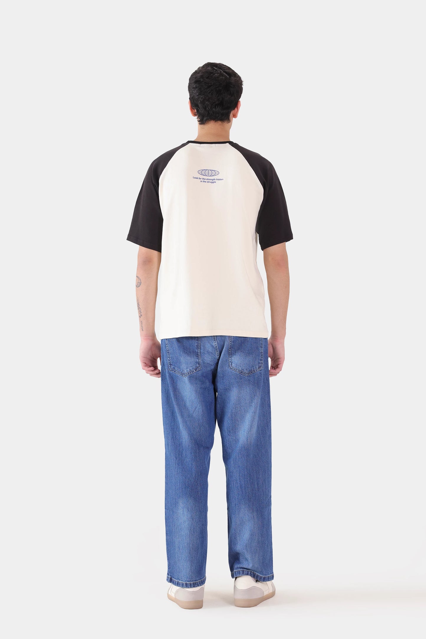 Contrast Raglan T-Shirt - Cougar Clothing