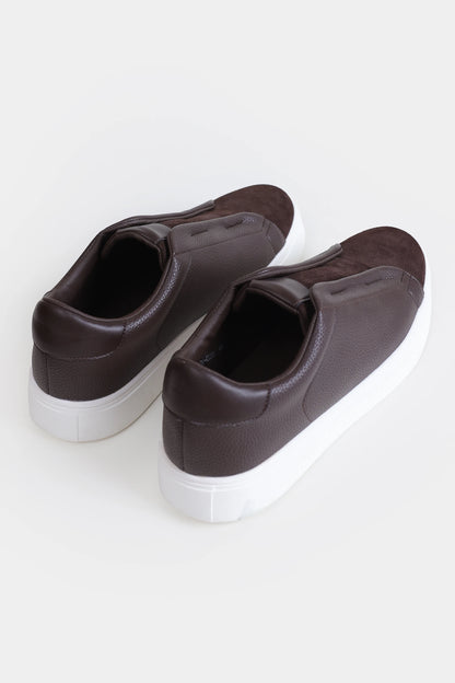 Laceless Sneakers - Cougar Clothing