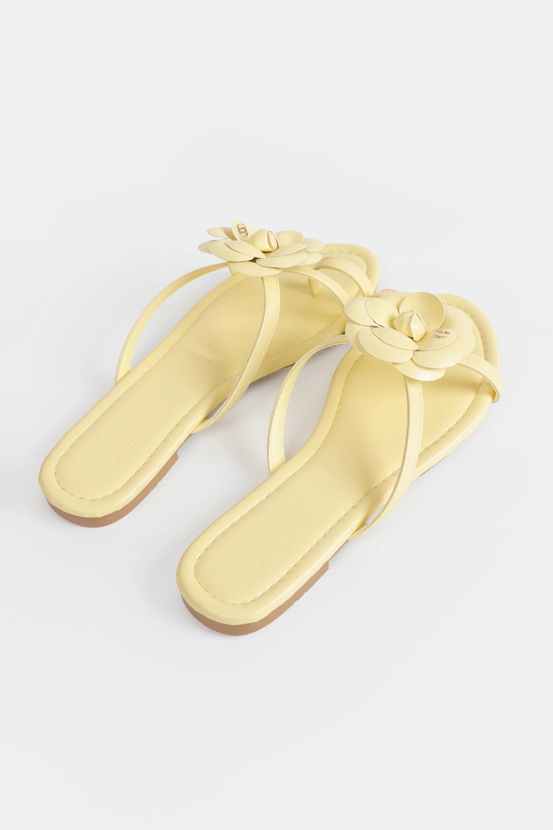 Butter Yellow Floral Slides - Cougar Clothing