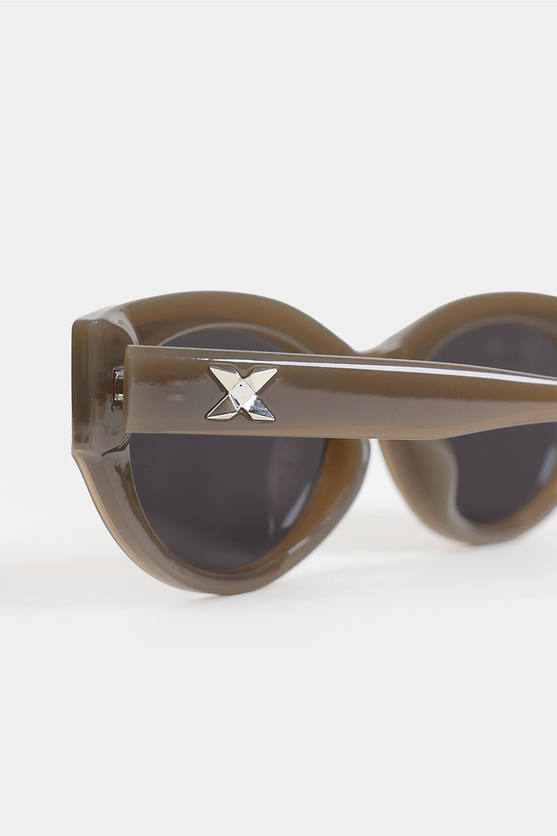 Crystal Temple Cat Eye Sunglasses - Cougar Clothing