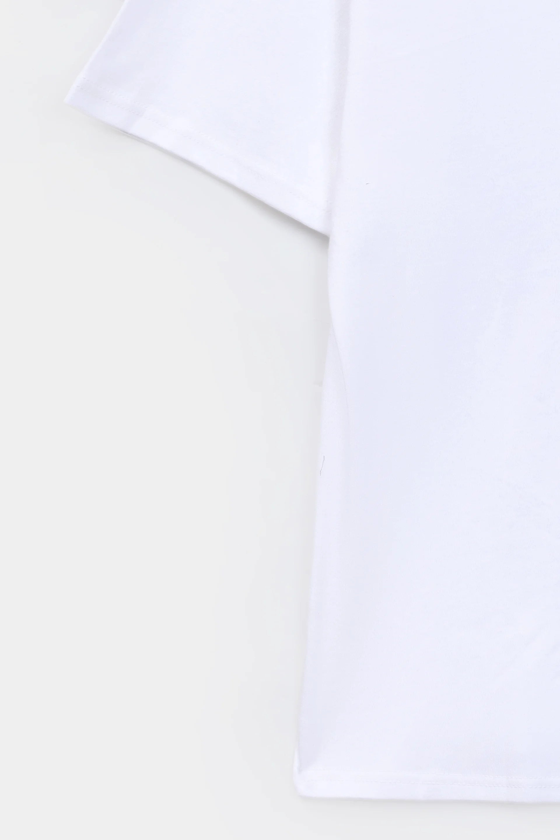 Relaxed Graphic T-Shirt - Cougar Clothing