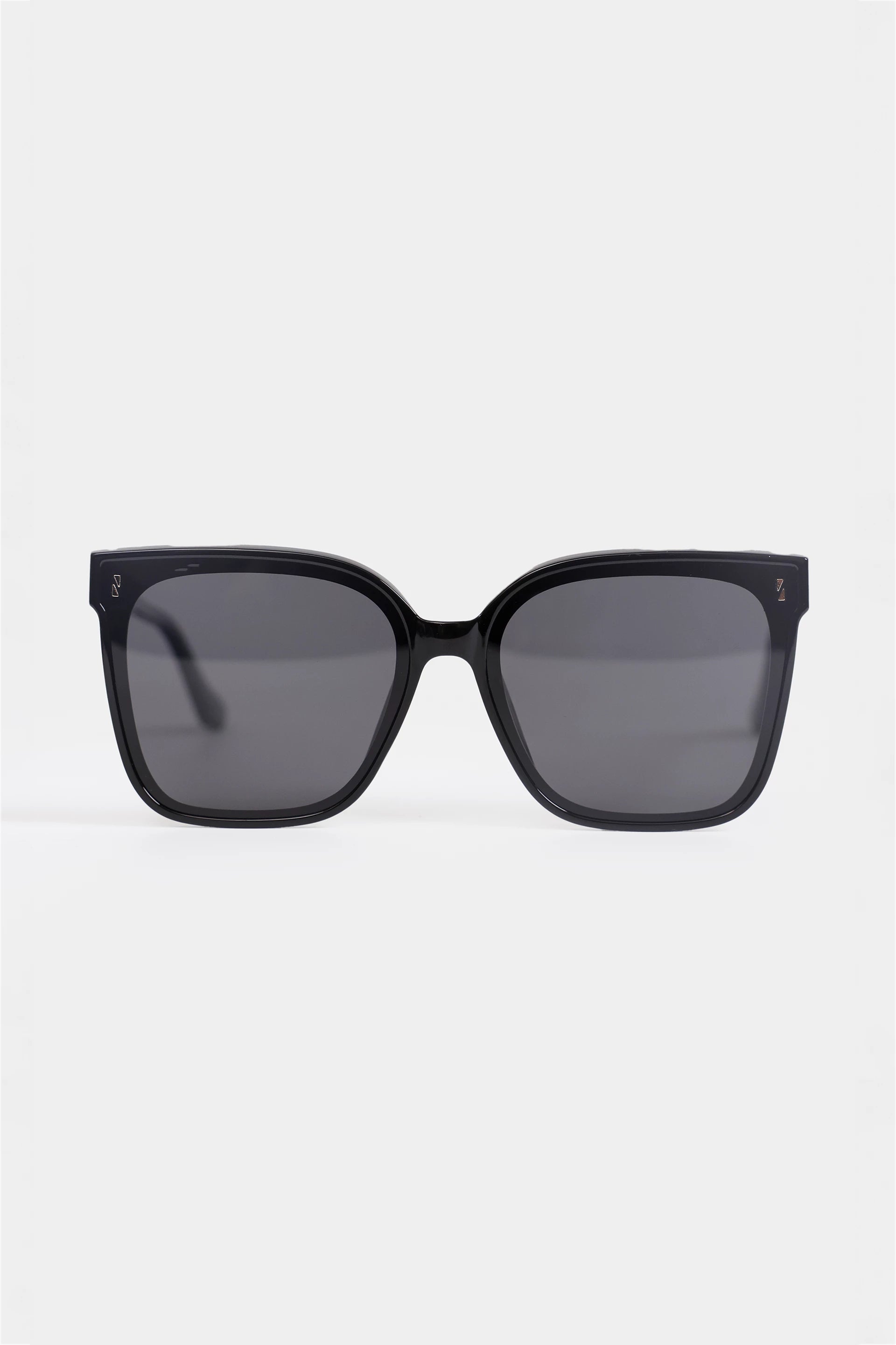 Bold Square Sunglasses - Cougar Clothing