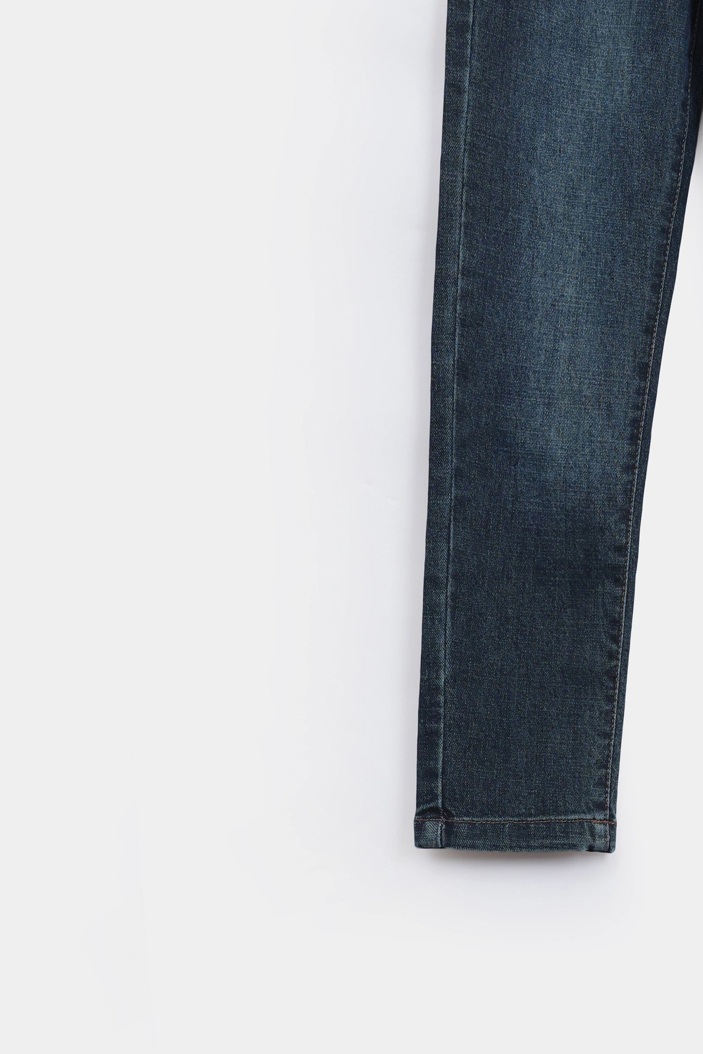 Relaxed Jeans - Cougar Clothing