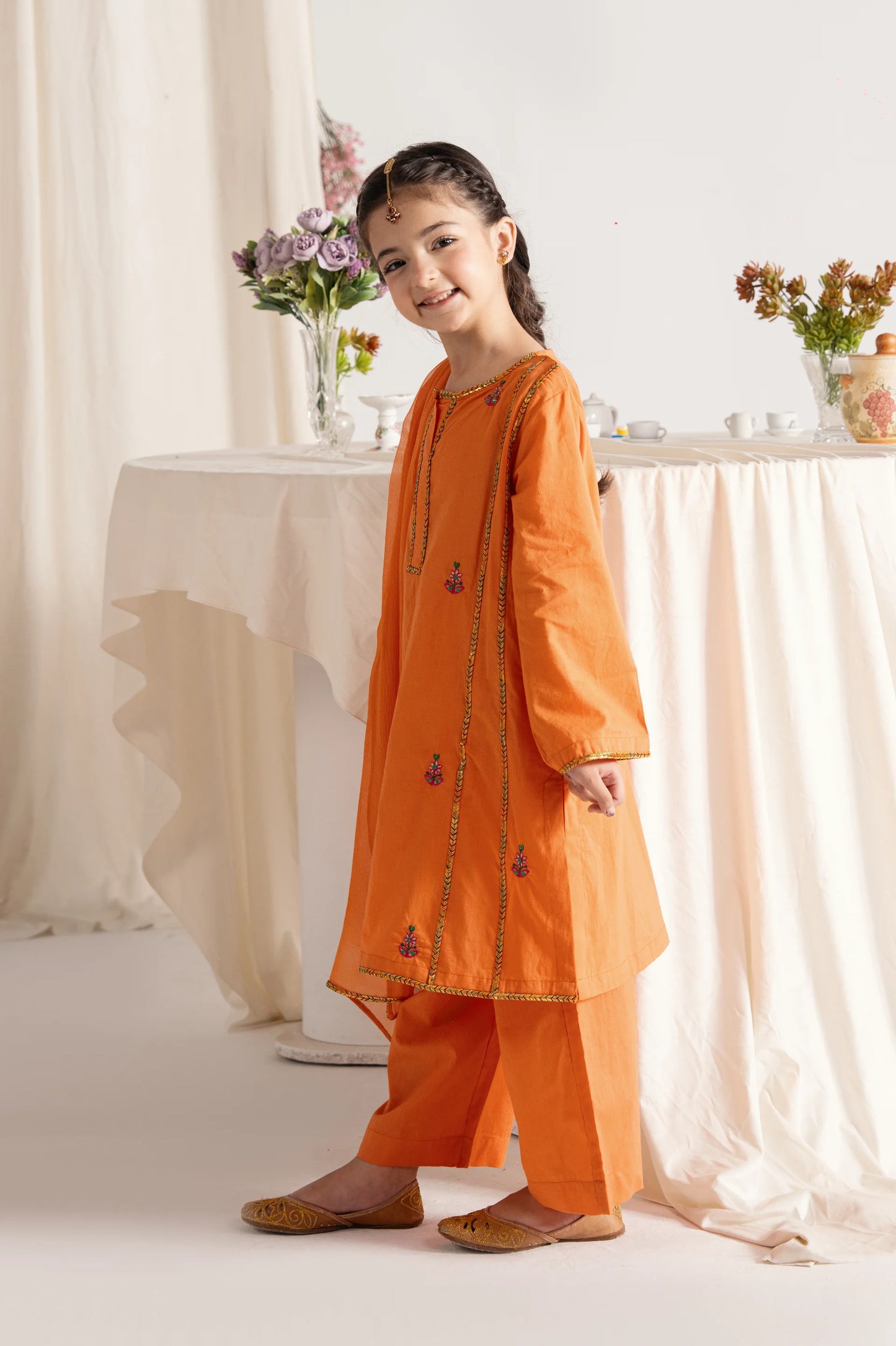 3 Piece- Embroidered Lawn Suit - Cougar Clothing