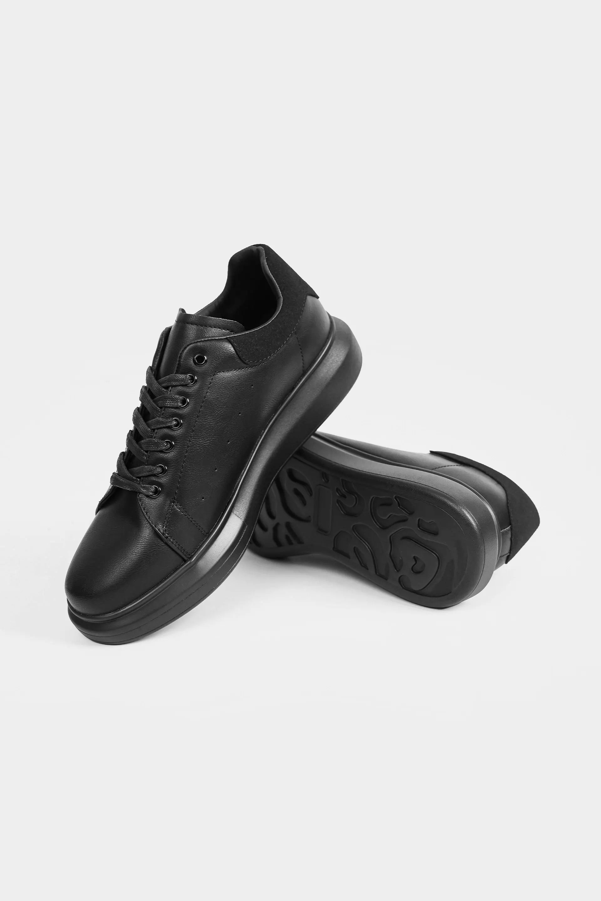 Chunky Sole Sneakers - Cougar Clothing