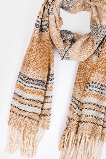 Patterned Knitted Shawl - Cougar Clothing