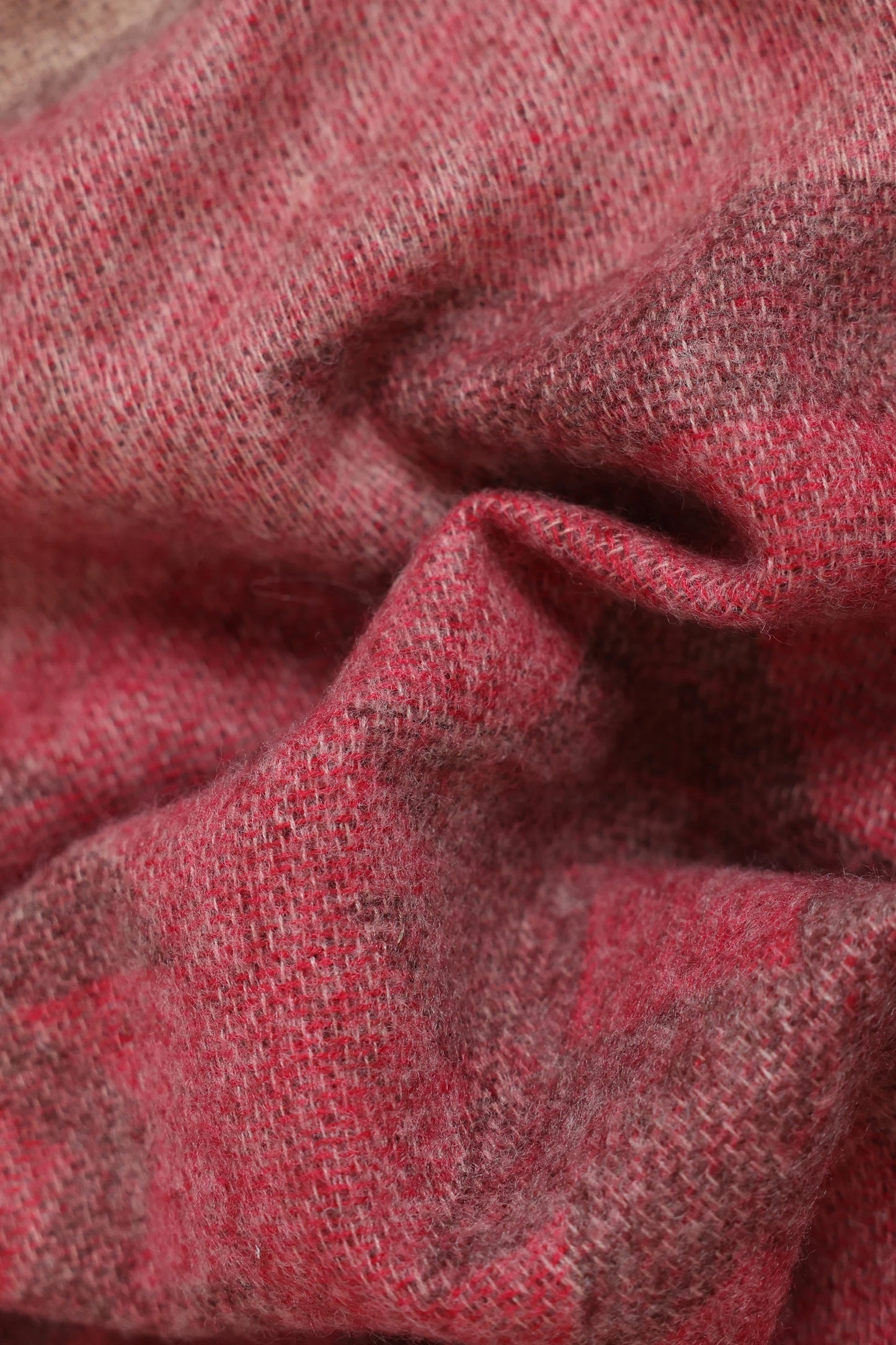 Contrast Pattern Knitted Shawl - Cougar Clothing