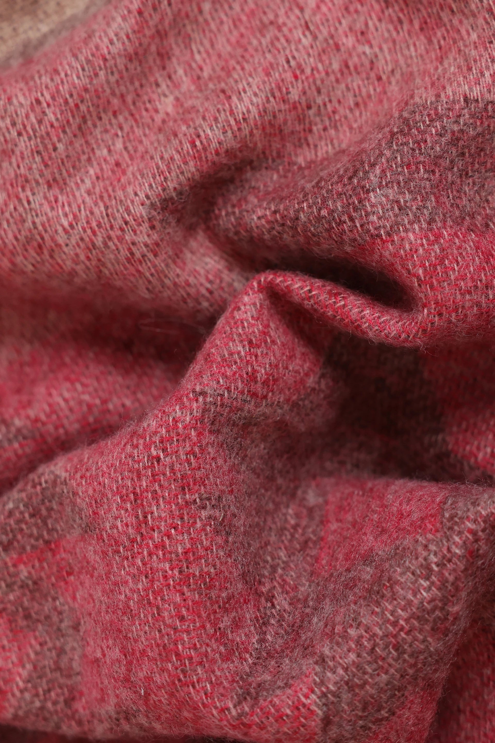 Contrast Pattern Knitted Shawl - Cougar Clothing