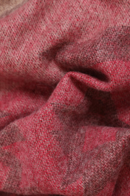 Contrast Pattern Knitted Shawl - Cougar Clothing