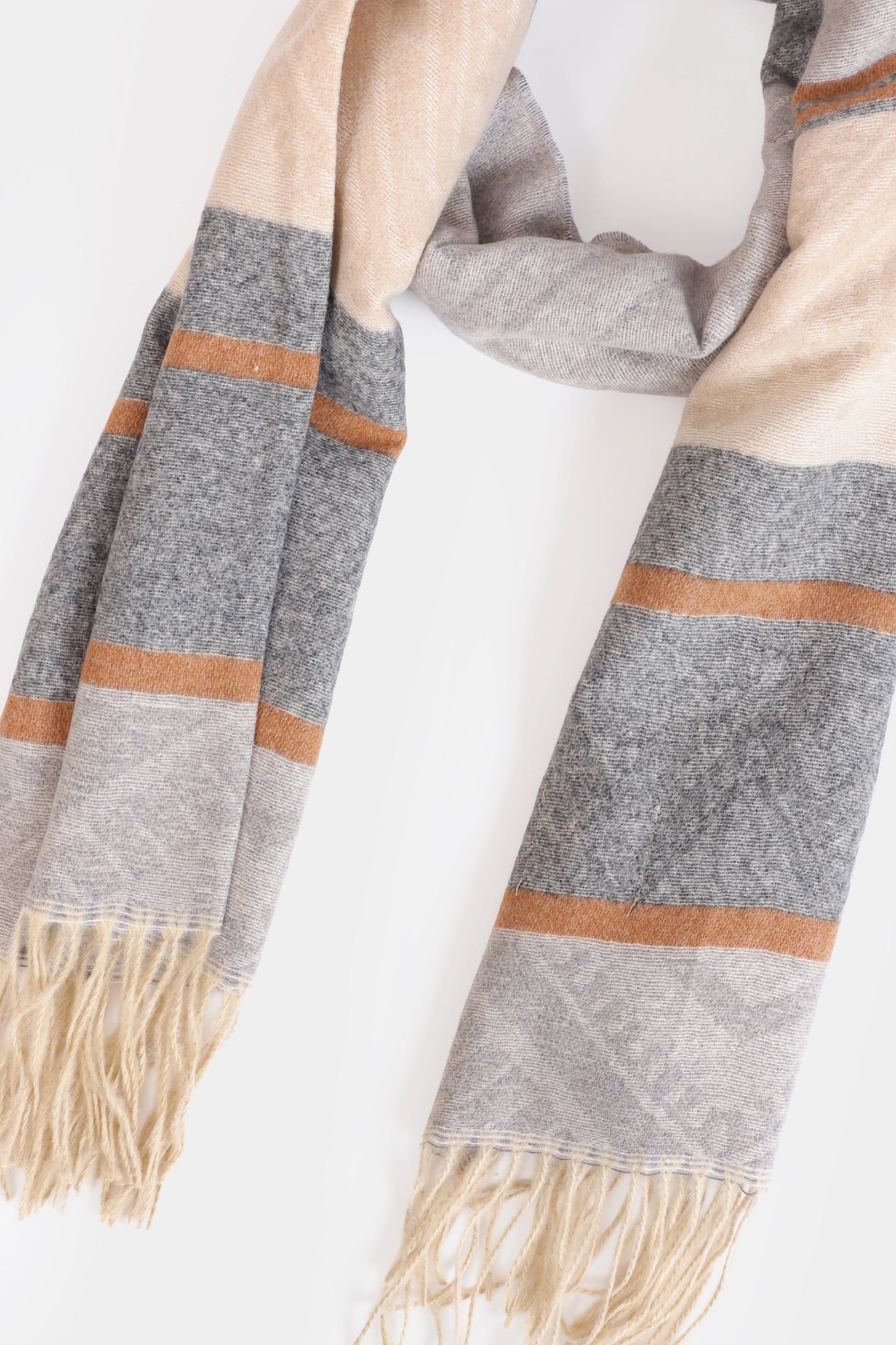 Geometrical Knit Shawl - Cougar Clothing