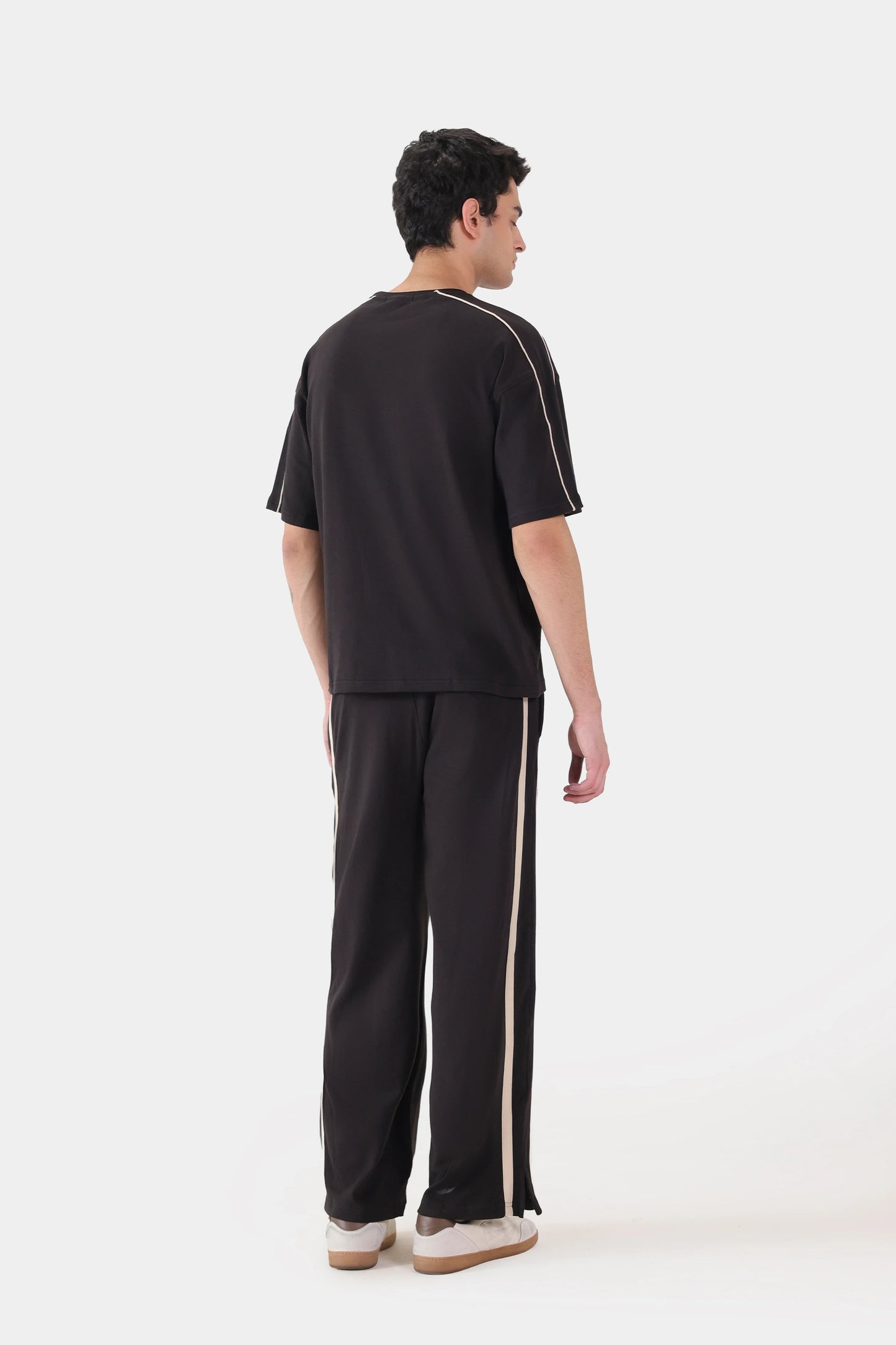 Horizons T-Shirt - Cougar Clothing
