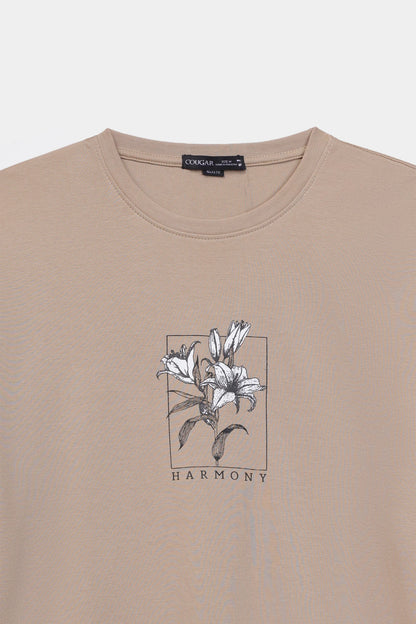Relaxed Graphic T-Shirt - Cougar Clothing