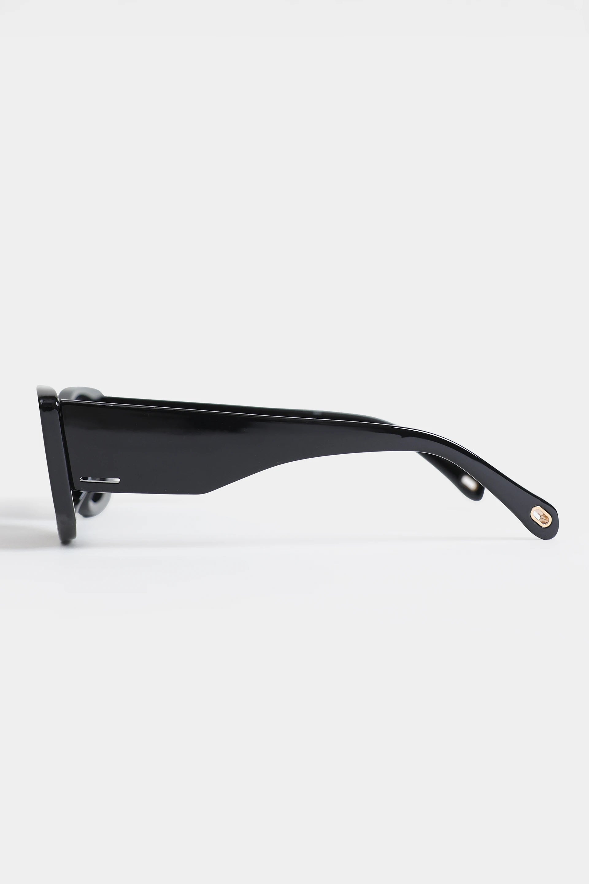 Edgy Cat-Eye Sunglasses - Cougar Clothing