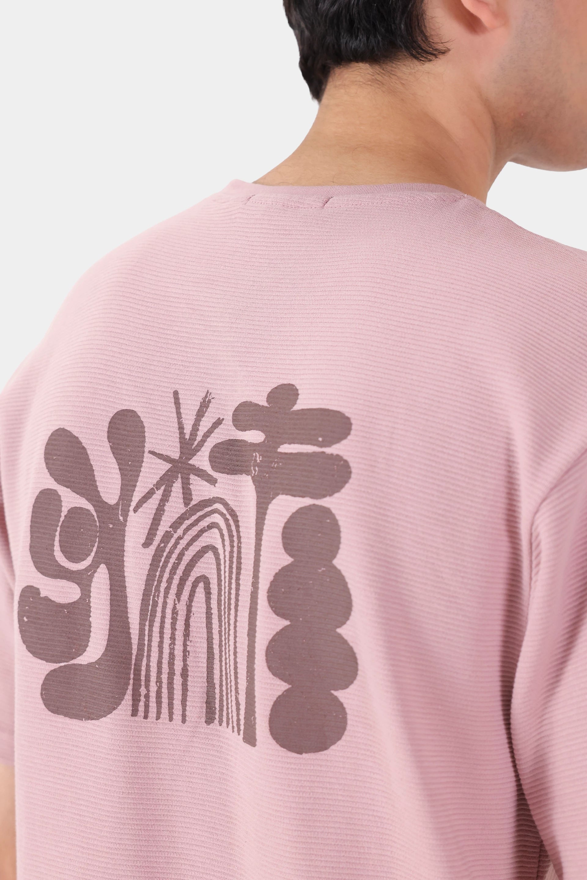 Relaxed Mini-Ottoman Graphic T-Shirt - Cougar Clothing
