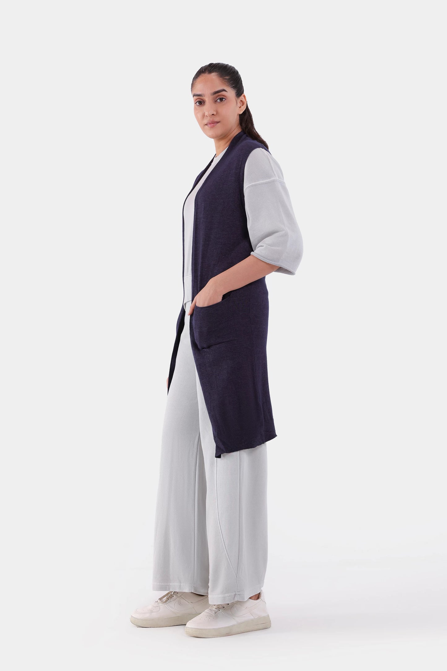 Sleeveless Long Cardigan - Cougar Clothing