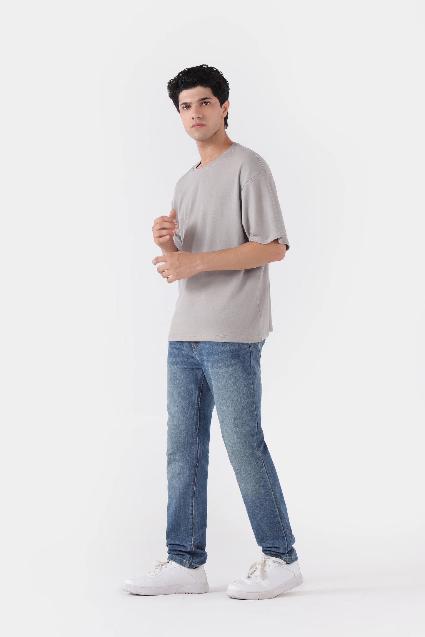 Relaxed Crew Neck - Cougar Clothing