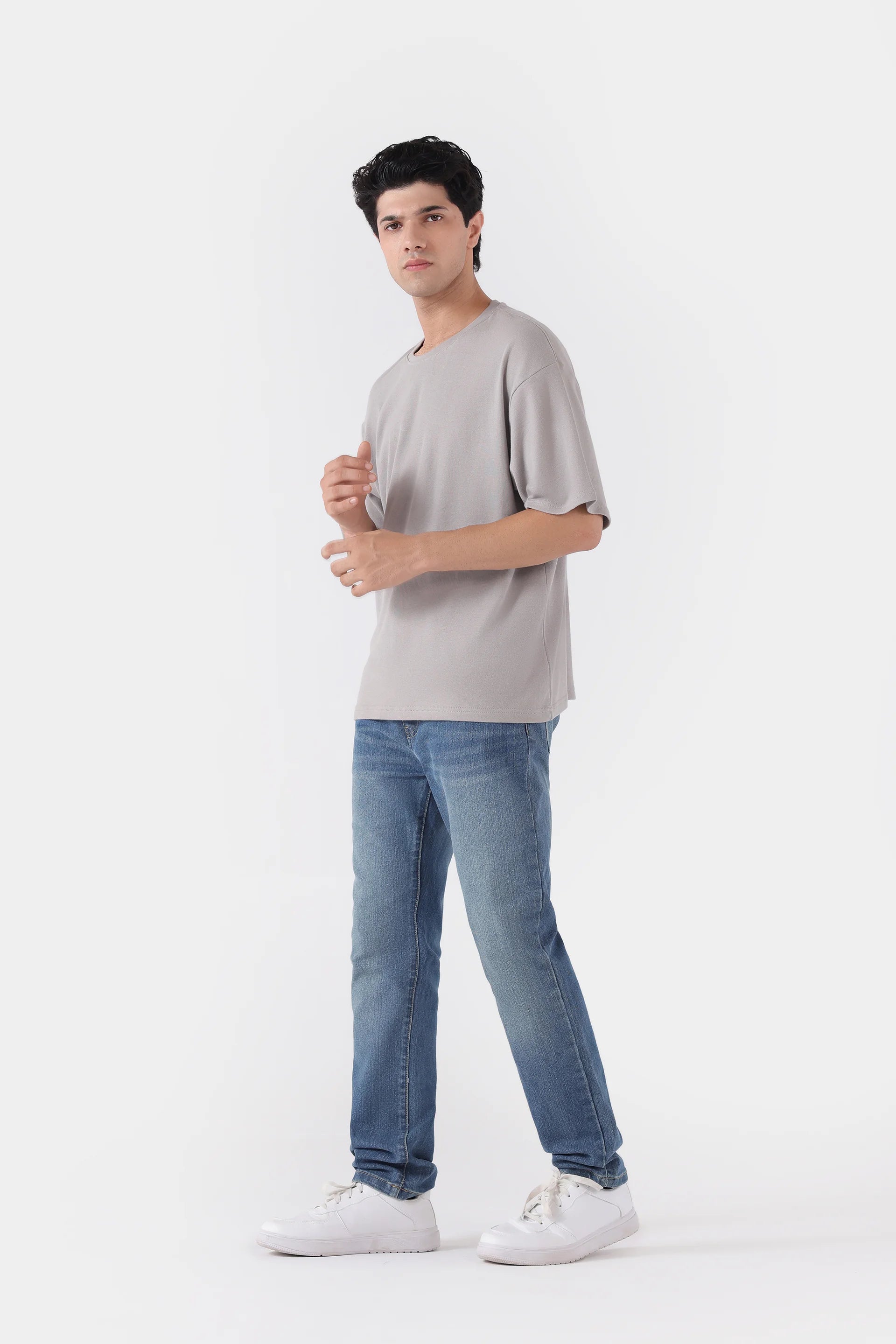 Relaxed Crew Neck - Cougar Clothing
