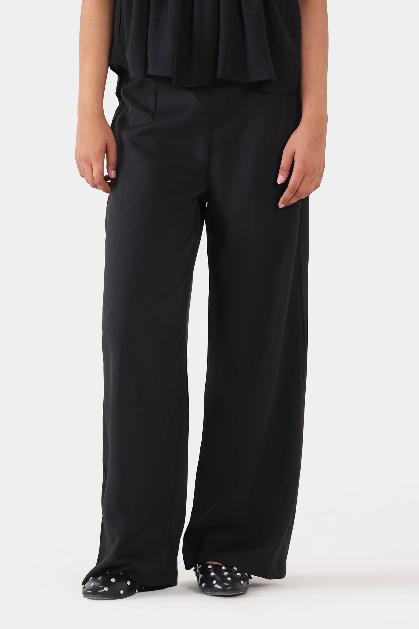 Loose Fit Pleated Trousers - Cougar Clothing